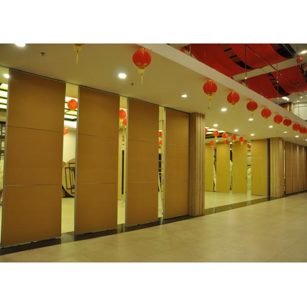 Decorative Folding Wooden Soundproof Partition Wall Opening Style