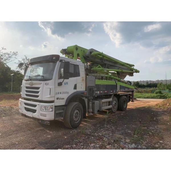 40m Used Concrete Pump Truck for Green Construction Equipment in Hydraulic Process