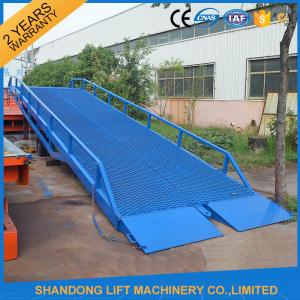Cheap Adjustable Loading Dock Ramp , Warehouse Container Loading Mobile Dock Ramp for sale