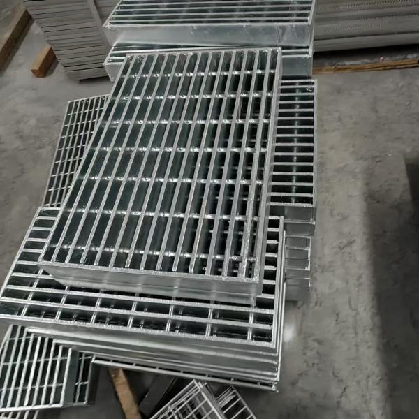 Walkway Grating Pedestrian Grating with Easy Installation and Guaranteed
