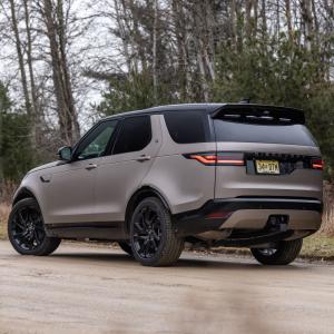 2023 Rand Rover Discovery SUV 2.0T 300HP L4 Turbo Gasoline 7-Seater Electric