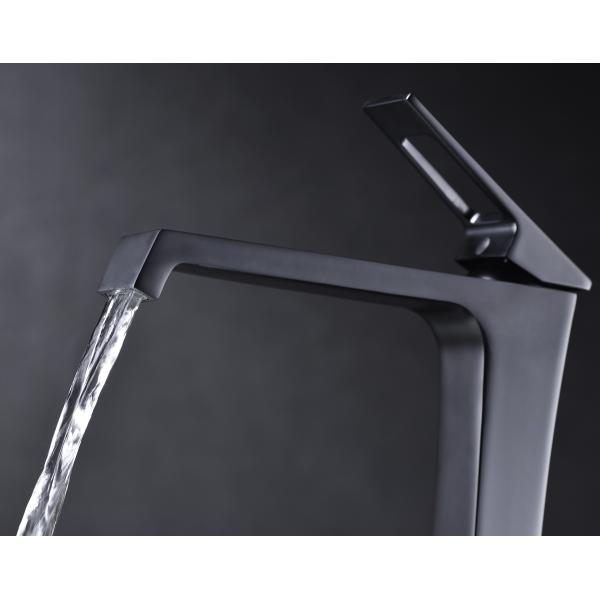 Matte Black Waterfall Bathroom Sink Faucet 0.05-1.6Mpa Water pressure