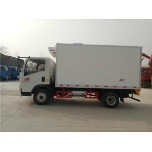 Howo Light Refrigerated Cargo Truck 3 Ton Capacity 4X2 Driving Type
