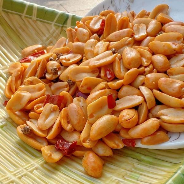 Quality Delicious Nut  Spicy Crunchy Peanuts BRC Chili Roasted Peanuts wholesale