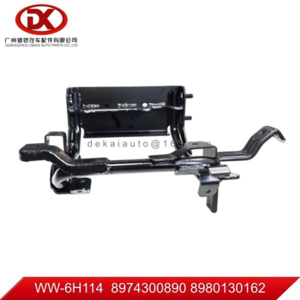 Quality 8974300890 8980130162  Headlight bracket right ISUZU CXZ360/6UZ1-TCS wholesale