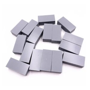 Rogers BISCO HT-840 Extra Firm Cellular Silicone foam, Density is 448 kg/m³