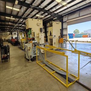 Automatic Roll Cold Formed Steel Machine Glazed Sheet Roll Forming Machine