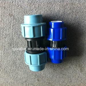 Customer Requirements 90deg Angle Light Blue PP Compression Fittings with