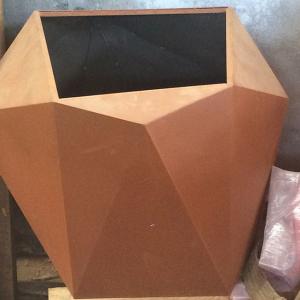 Large Hexagonal Garden Corten Steel Flower Pots Rusted Red For Patios