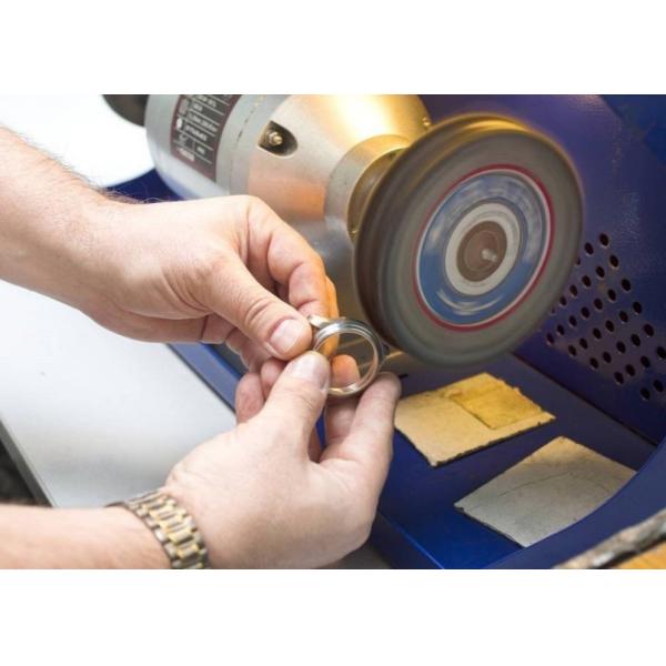 Quick Drying Mechnical Polishing for 50 Sq Ft Coverage Area Drying Time Just 5