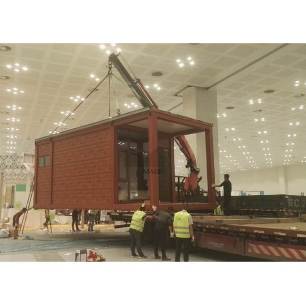 Quality Portable Light Steel Structure Prefab Mobile Homes Wooden Appearance wholesale