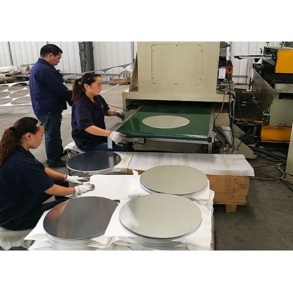 Quality Alloy 1070 Deep Drawn Aluminum Round Circle Plain For Industrial Lighting wholesale