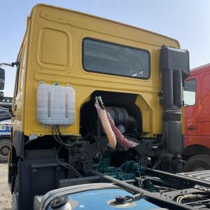 Used Howo Sinotruk 371 6x4 T7 Tractor Truck With Front Axle 7.5T 6 Cylinders