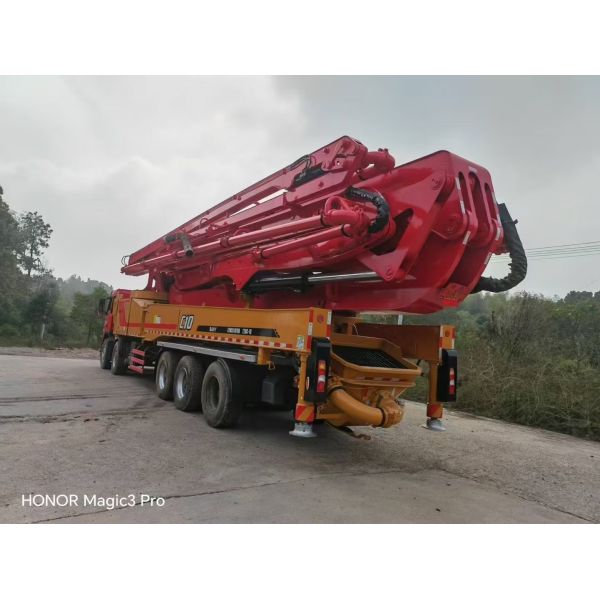 Quality 13Mpa 32m Hydraulic Used Concrete Pump Truck For Heavy Duty Construction wholesale