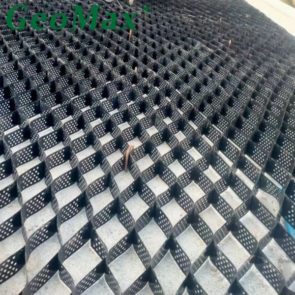 Quality High Strength 100mm Geocell Grid with 330mm Welding Distance for Load Support In New Zealand wholesale