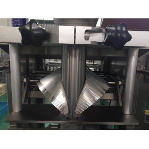 304SS Automatic Form Snack Food Packaging Machine 70bags/Min