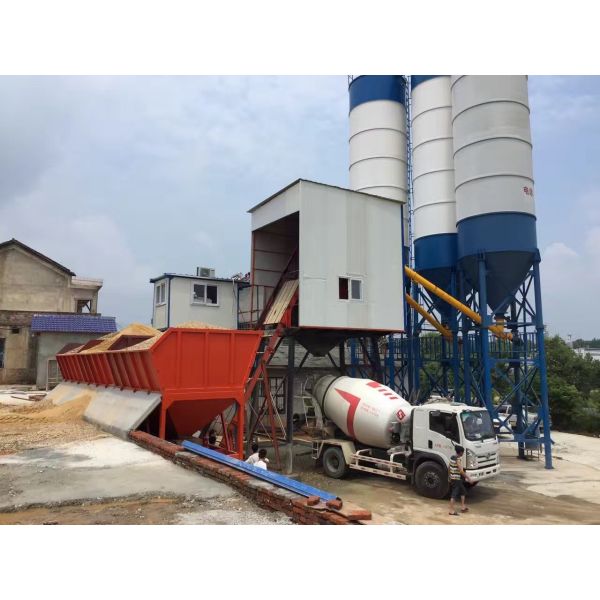 Quality Portable Mobile Fully Automatic Batching Plant Concrete Batching And Mixing Plant Ready Mix wholesale