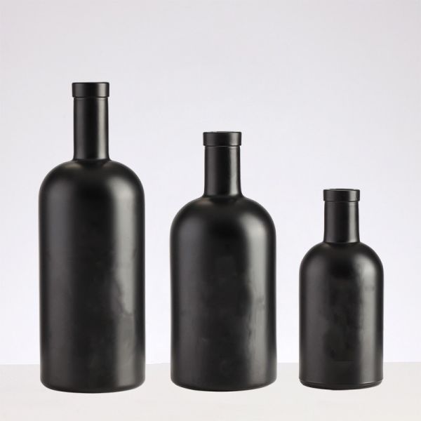 Quality Acceptable Customer's Logo Glass Bottle with Matte Black Spray Printing 500ml 750ml wholesale
