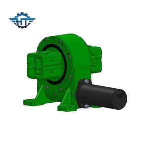 China Self Locking Worm Drive With Square Tube For Vertical Single Axis Solar Tracking System on sale