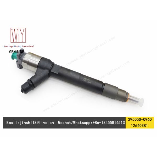 DENSO GENUINE AND NEW FUEL INJECTOR 295050-0960, 2950500960, 295050 0960 FOR GM AND CHEVROLET 12640381