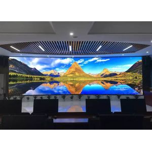Seamless Fine Pixel Pitch LED Display SMD P1.56 Indoor LED Video Wall