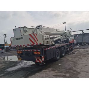 June 2011 Production Zoomlion 25V5 Crane with 42m Jib Length and 10 Ton