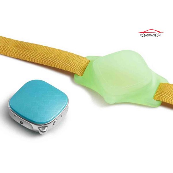 SOS Fall Alarm Single SIM Card Personal Tracking Devices For Elderly / Kids