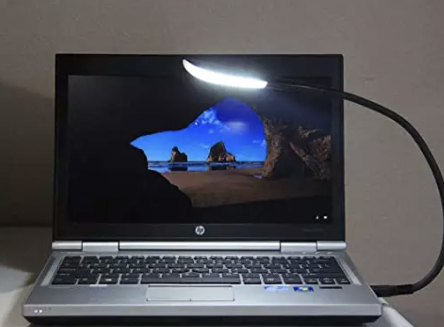 Touch Dimmable USB Light Gooseneck Bed Mini Charging 115mA