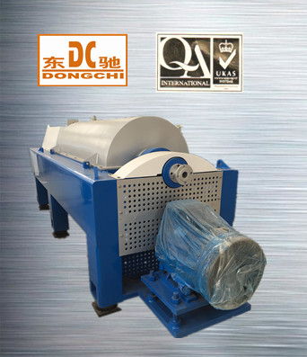 Dongchi Decanter Centrifuge qualified by ISO9001 for Environmental protection