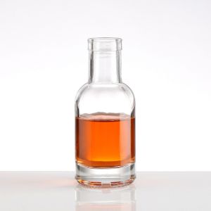 Hot Stamping 100ml 120ml Glass Bottle for Vodka Gin Whiskey Surface Handling