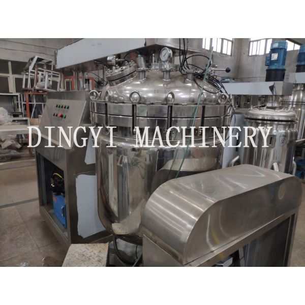 Quality Electrical Heating Vacuum Homogenizer Mixer With HMI Control 350L Capacity wholesale