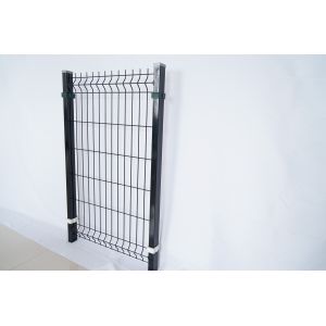 PVC Coated 50*200mm Mesh 3D Curved Welded Wire Mesh Fence With Rectangle Post