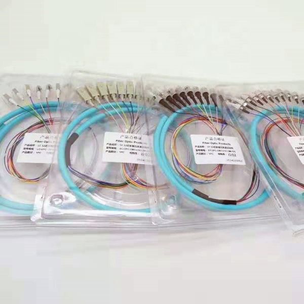 CATV ONU FTTA LC Pigtail Single Mode , 12 Core LC Fiber Pigtail 0.3db Insertion