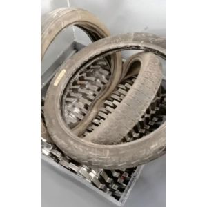 High Efficiency Automatic 380V/50HZ Tire Crusher Machine with 2200kg Weight and