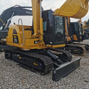 Komatsu PC70 Small Excavator Used with 1700 Working Hours and 6.5TON Operating