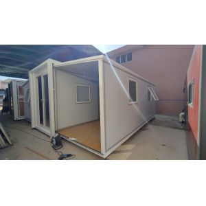 Steel Mobile Expandable Prefab House 4 Bedrooms Tiny Modular Homes