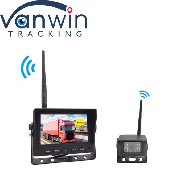 China 5-Inch Wireless HD Digital DVR with Quad-Split Display for Truck Reversing Safety Monitoring on sale China 5-Inch Wireless HD Digital DVR with Quad-Split Display for Truck Reversing Safety Monitoring on sale