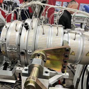 PE Tube Making Machine 90kw Plastic Drainage Pipe Extrusion Line