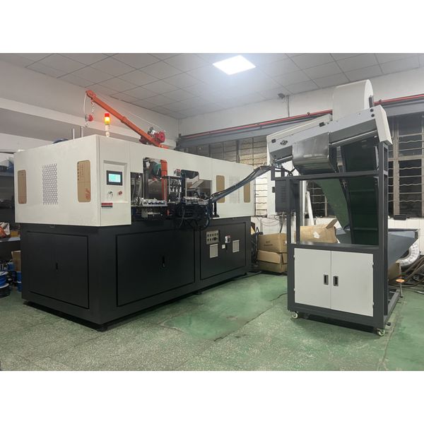 Max. Bottle Height 380mm Four Cavities Blow Moulding Machine for Plastic Bottles