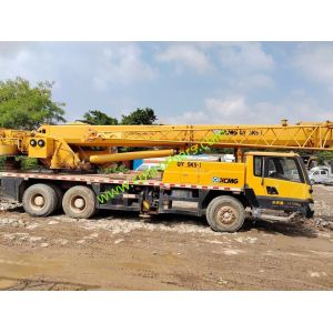 25 Ton Used Truck Crane Hoist Crane 2014 XCMG Folding with 6 Months After-sales