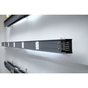 IEC 61439-1 IP54 380V 63A Lighting Electrical Busway System Copper and Aluminum