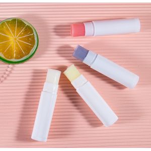 ODM 6g 100 Natural Lip Balm For Chapped Lips Deep Moisturizing