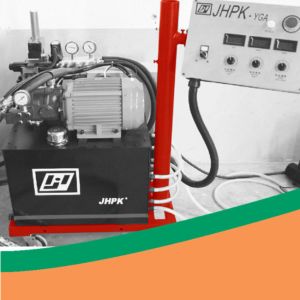 Cheap Puf Foaming Solar Water Heater Machinery for sale