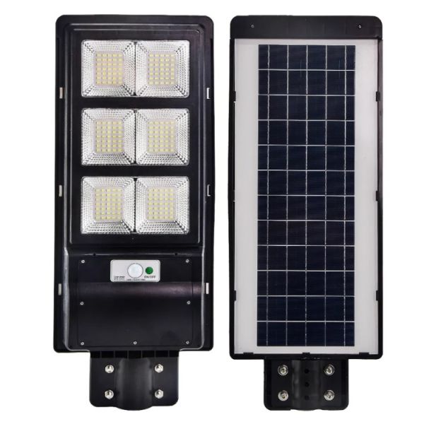 Solar LED Parking Lot Lights With IP66 Waterproof & 50000H Lifespan 140LM/W Lamp