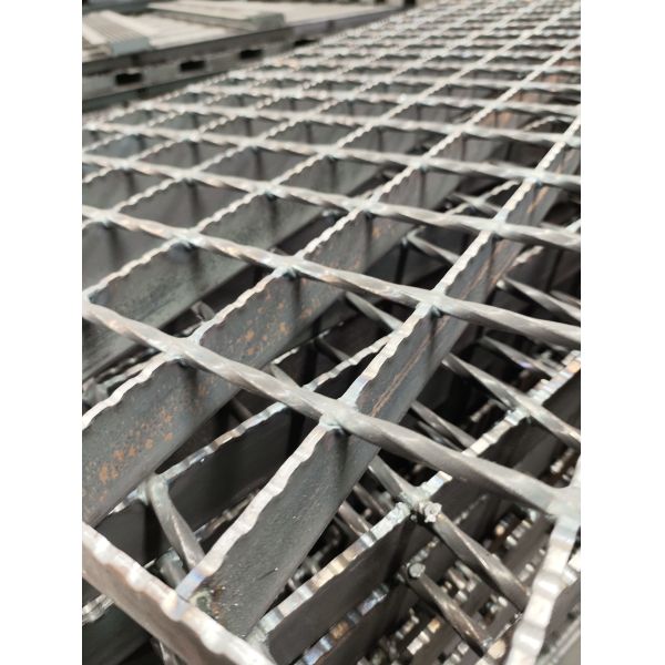 YB/T4001.1-2007 Standard Anti Rust Galvanized Steel Grating with 30mm Bearing
