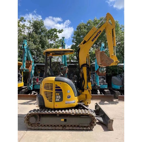 Original Hydraulic Valve Used Komatsu PC35 Mini Excavator with 0.11 Bucket Capacity