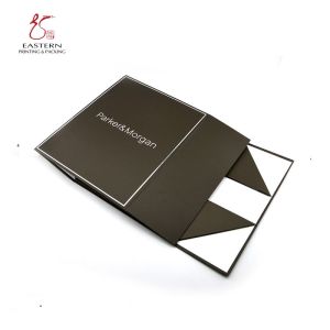 China Flat Pack Folding SGS Approve Hard Cardboard Gift Boxes With Silver Logo on sale