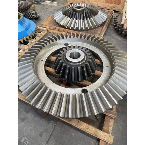 Quality Antirust Helical Bevel Gear Spiral  With Required Surface Finish Customization wholesale