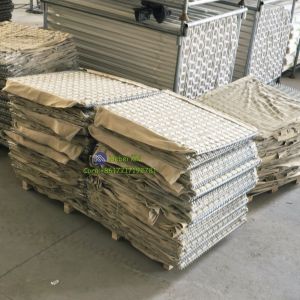 2.21x1.52x30.5m Heavy Zinc Coated Welded HESCO Defensive Barrier Bastion Lined