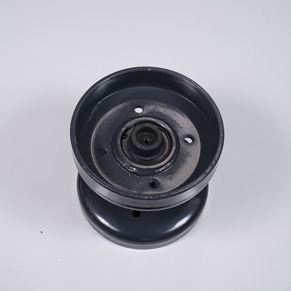 Quality Kubota DC70 use track roller 5T072-2318-0 wholesale